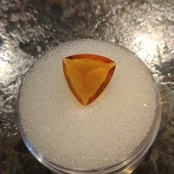 Triangular Orange Citrine - Picture 4 of 4